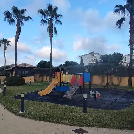 Atico Con Piscina En A 5 Minutos De La Playa *
