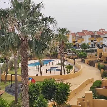 Atico Con Piscina En A 5 Minutos De La Playa Apartment *